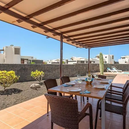 Vista Faro By Villa Playa Blanca (Lanzarote)